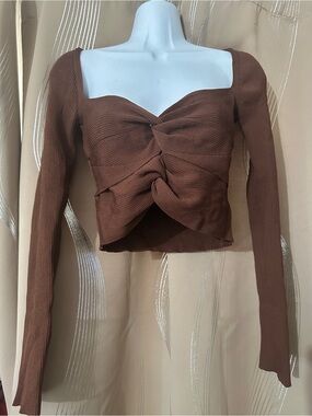 FOREVER 21 Women’s Brown Knitted Twist-Front Long Sleeve Crop Top